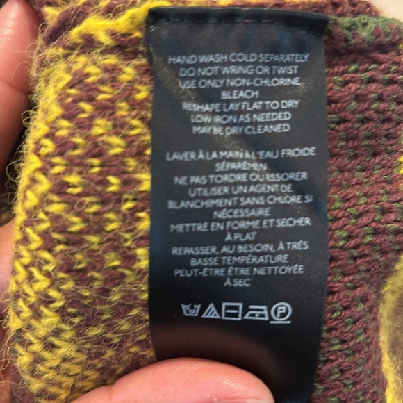 NWT Urban Outfitters BDG Rio Cropped Sweater Size XS - Picture 6 of 7